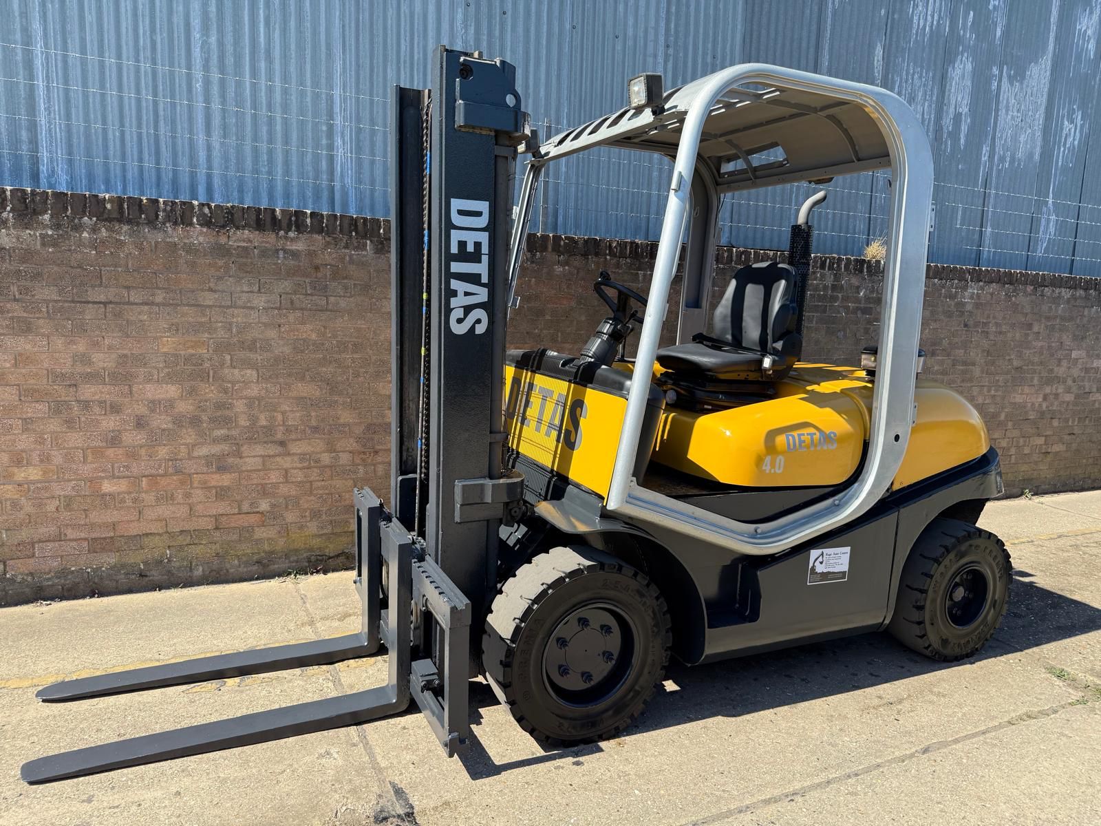 DETAS Forklift